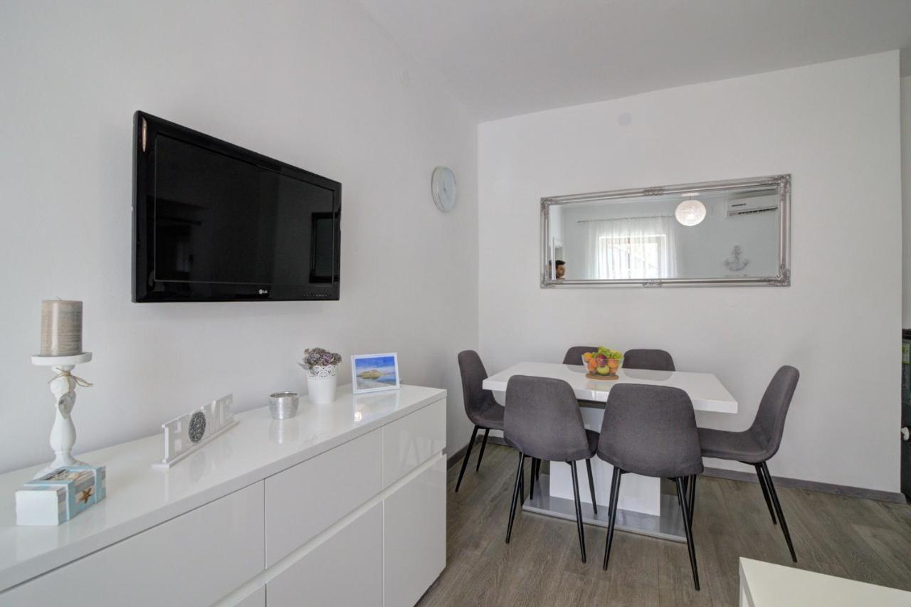 Apartman Luka Свети-Юрай Экстерьер фото